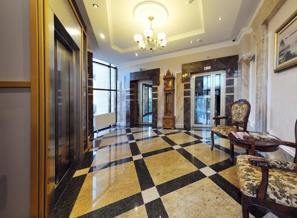 Park Hotel Zamkovy Гомель Екстер'єр фото