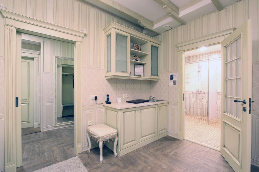Park Hotel Zamkovy Гомель Екстер'єр фото