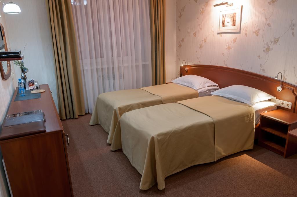 Park Hotel Zamkovy Гомель Екстер'єр фото