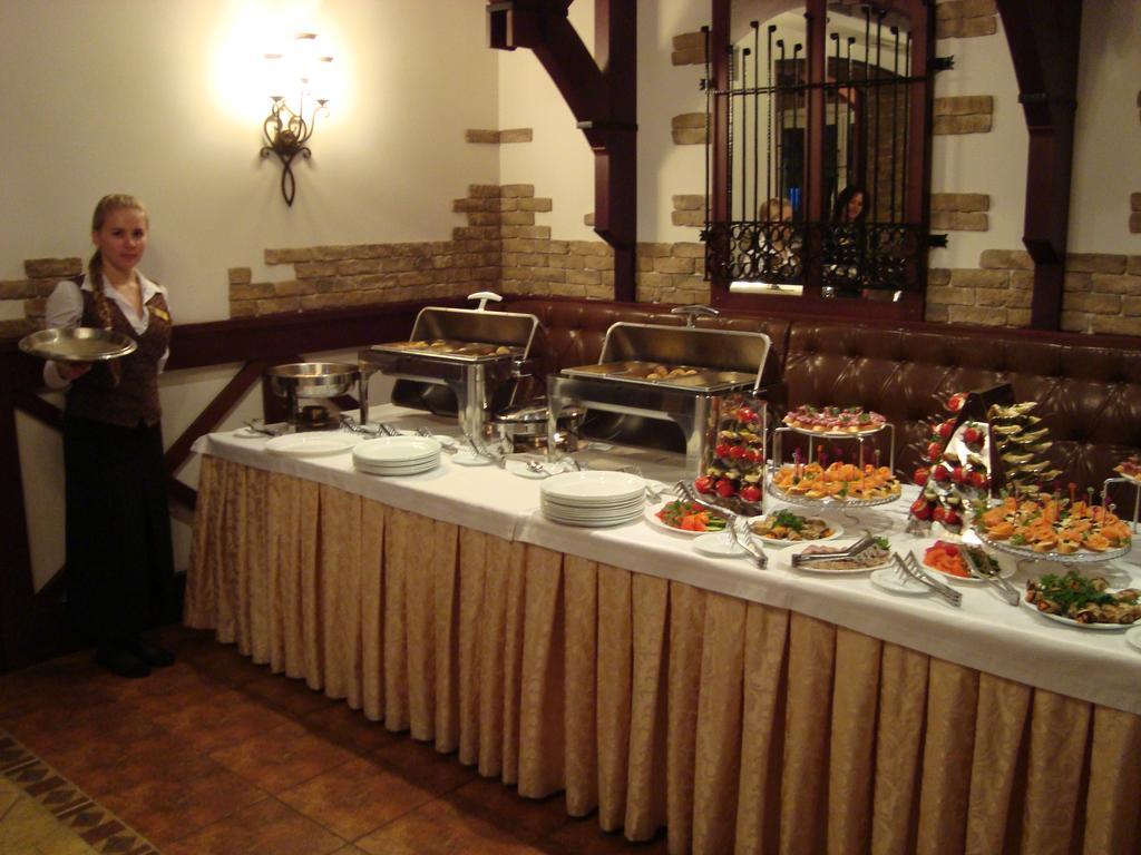 Park Hotel Zamkovy Гомель Екстер'єр фото